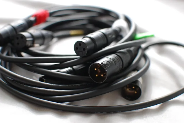 electronics, audio gear, music equipment, professional audio, cables. What podcast SEO reviews mean for buyers choosing a provider