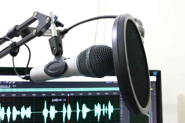 podcast, audio, recording, microphone, music, sound studio, broadcasting, podcasting, podcast, podcast, podcast, podcast, podcast. Is post-Brexit podcast SEO different for UK and EU shows?